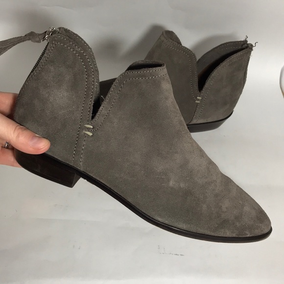 Kenneth Cole Reaction Shoes - Kenneth Cole “Loop There It is”Ankle Notch Bootie